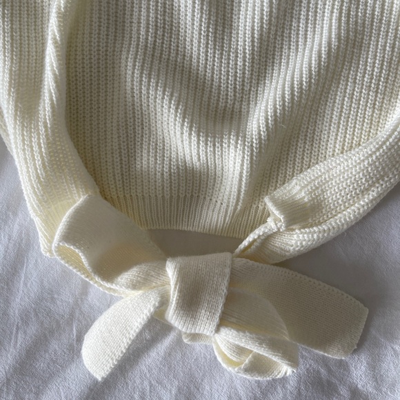 Cream open back sweater - Picture 8 of 8
